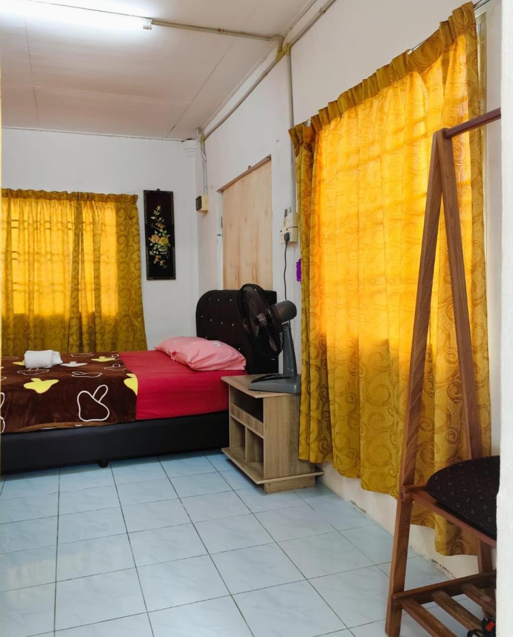Padang Besar Roomstay Firdaus Exteriör bild